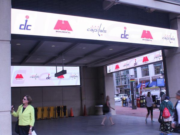 美國華盛頓威瑞森中心室外（wài）led全彩顯示屏