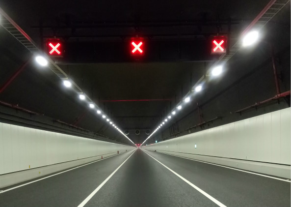 港（gǎng）珠澳大橋LED隧道燈