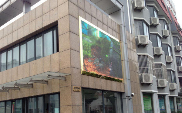 上海大眾（zhòng）工業學校校門口led顯示屏
