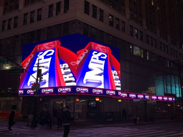 Broadway 1441號，500㎡顯示屏（píng）
