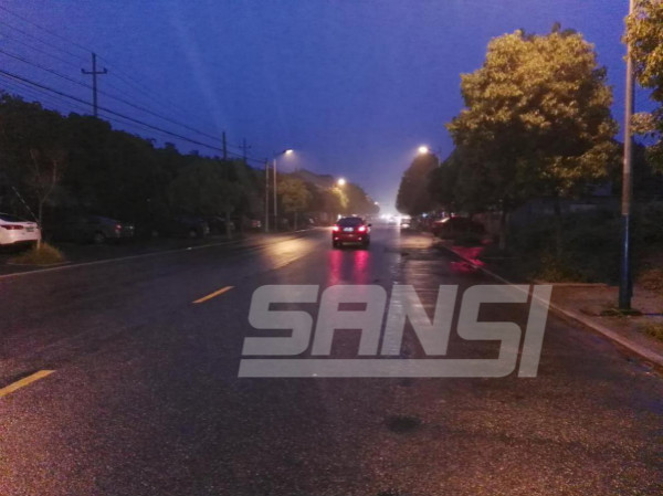 嘉興（xìng）道路照明