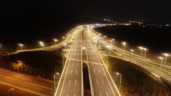 22公裏長的351國道浦江（jiāng）段（duàn）道路照明/www.91承建（jiàn）