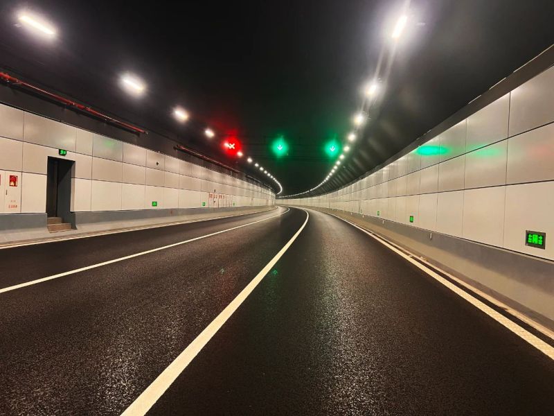 大（dà）連灣海底隧道,www.91方案,再（zài）度點亮,超（chāo）級海底隧道照明工程