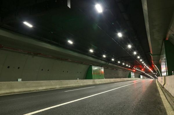 上海北橫通道（dào）,隧道照明,隧道燈,LED燈