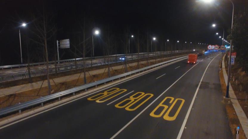 智慧路燈,道路（lù）照明,LED路燈,助力城市,多維場景升級